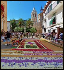 Corpus 2015 in Sitges Saying it with Flowers 
